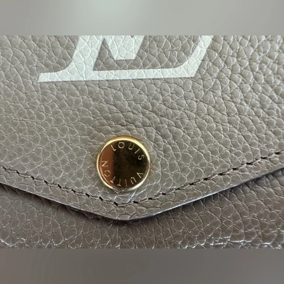 Louis Vuitton Monogram Empreinte Leather Sarah Wallet iw/ COA, Dust Bag & Box - Picture 3 of 16